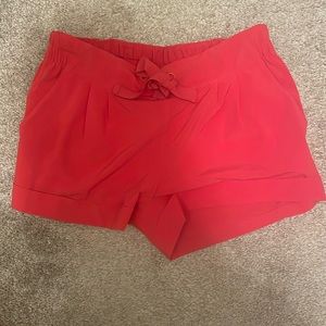 EUC Lululemon Spring Break Away Shorts size 8